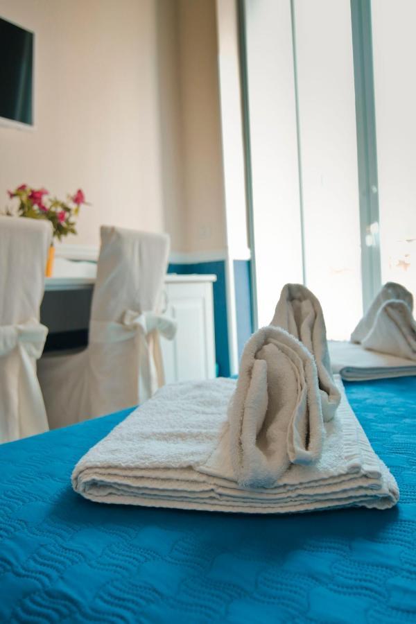 Olimpo Degli Dei Bed & Breakfast Napoli Bagian luar foto