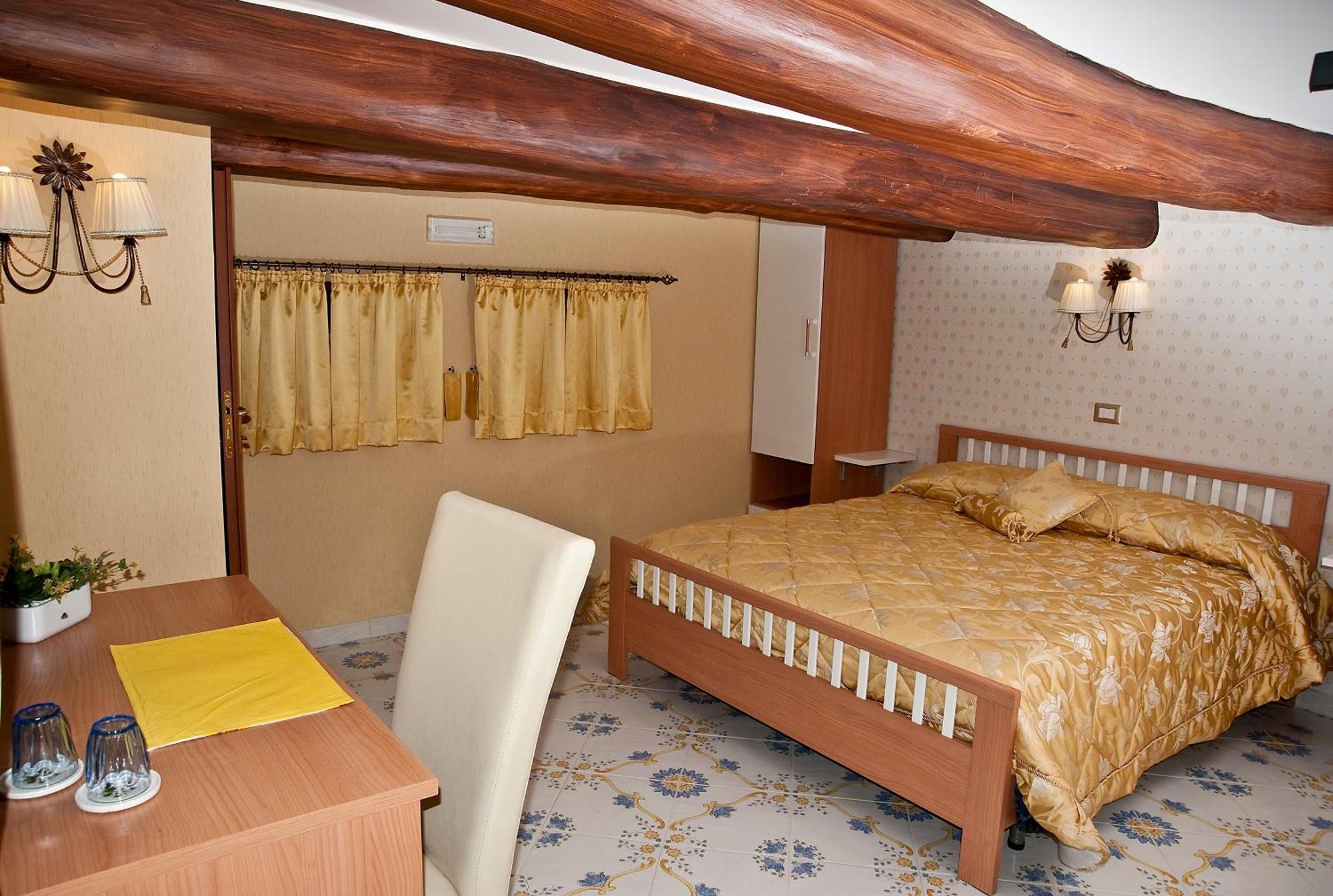 Olimpo Degli Dei Bed & Breakfast Napoli Bagian luar foto