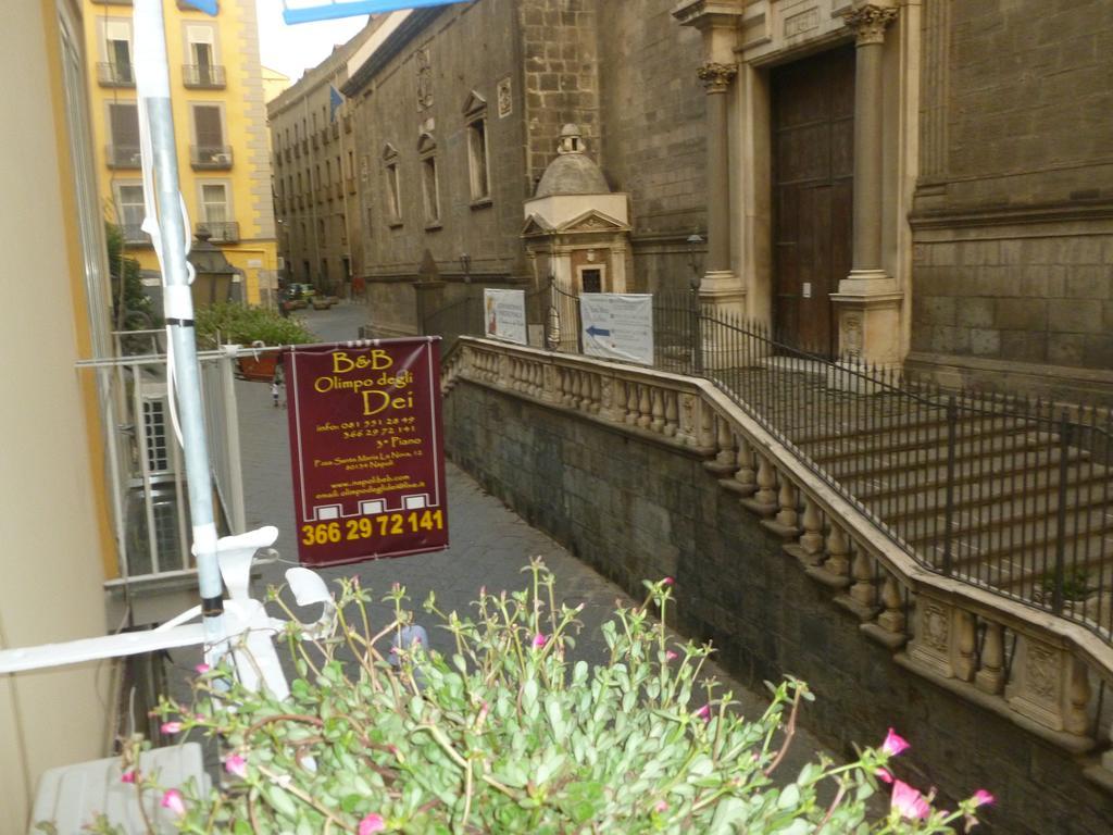 Olimpo Degli Dei Bed & Breakfast Napoli Bagian luar foto